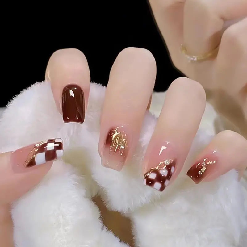 Cocoa Check Press-On Nails
